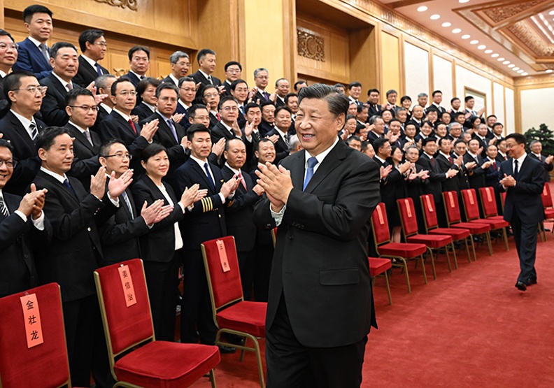 中國國家主席習近平大權獨攬打破規則，連任第3任期。 圖：擷自中國中央人民政府官網(資料照)