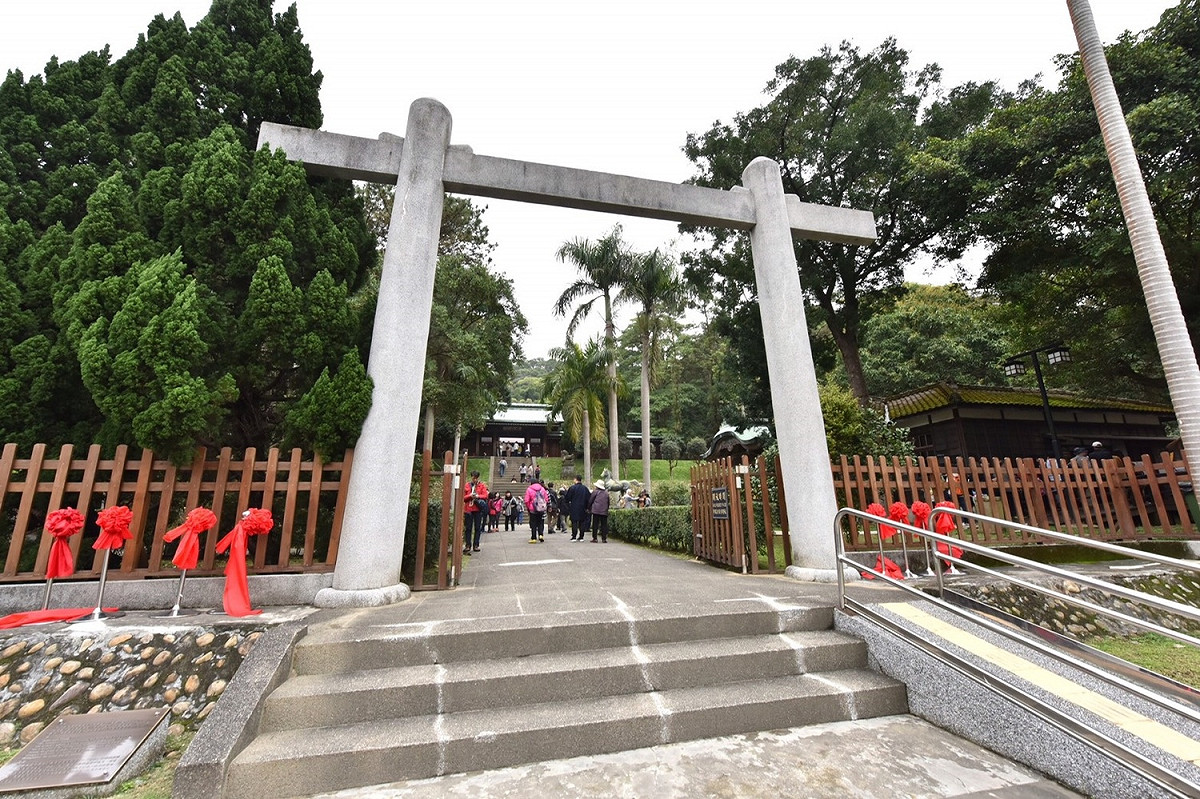 「桃園忠烈祠暨神社文化園區」18日正式修復啟用。桃園忠烈祠前身為桃園神社，是日本境外、也是全台建築風貌保存最完整的神社， 圖:翻攝自桃園市政府官網