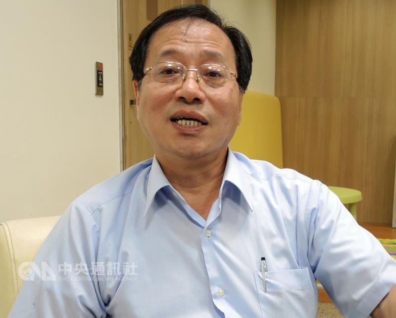 考試院23日通過逐年廢除優惠存款18%，反年改悍將李來希晚間表示，「大戰要開打了」。 圖：中央社資料照片
