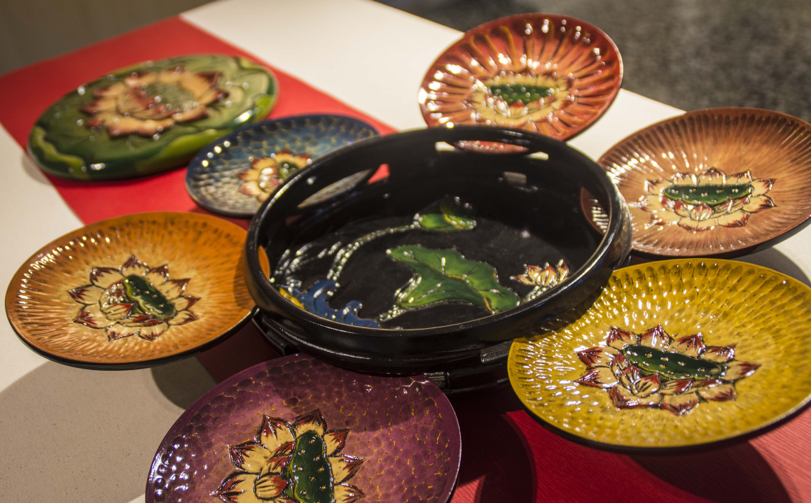 大溪長期發展為傳統家具產業重鎮，漆藝發展歷史上與木家具、木器息息相關，適合結合大溪在地木產業朝向設計應用與生活化。
 圖：翻攝自國立台灣工藝研究發展中心網站