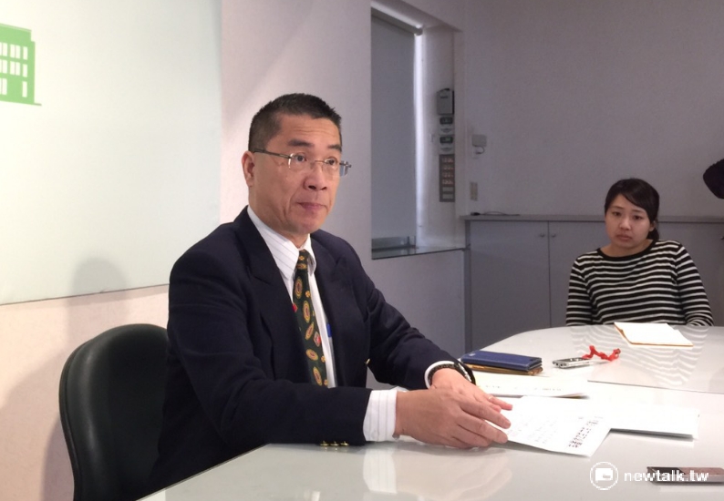 行政院發言人徐國勇27日下午轉述行政立法協調會報結果，確定將立《財團法人法》嚴管政府捐助財團法人。 圖：柯昱安/攝