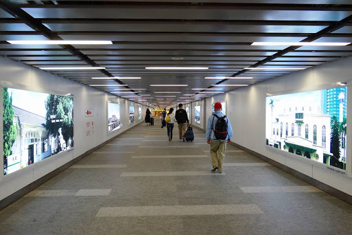台灣最美的火車站在哪裡？走一趟臺北車站通往桃園機場捷運A1站通廊步道，你就可以一次把這16個火車站的美麗樣貌，一次看遍。 圖：翻攝自fun台鐵臉書