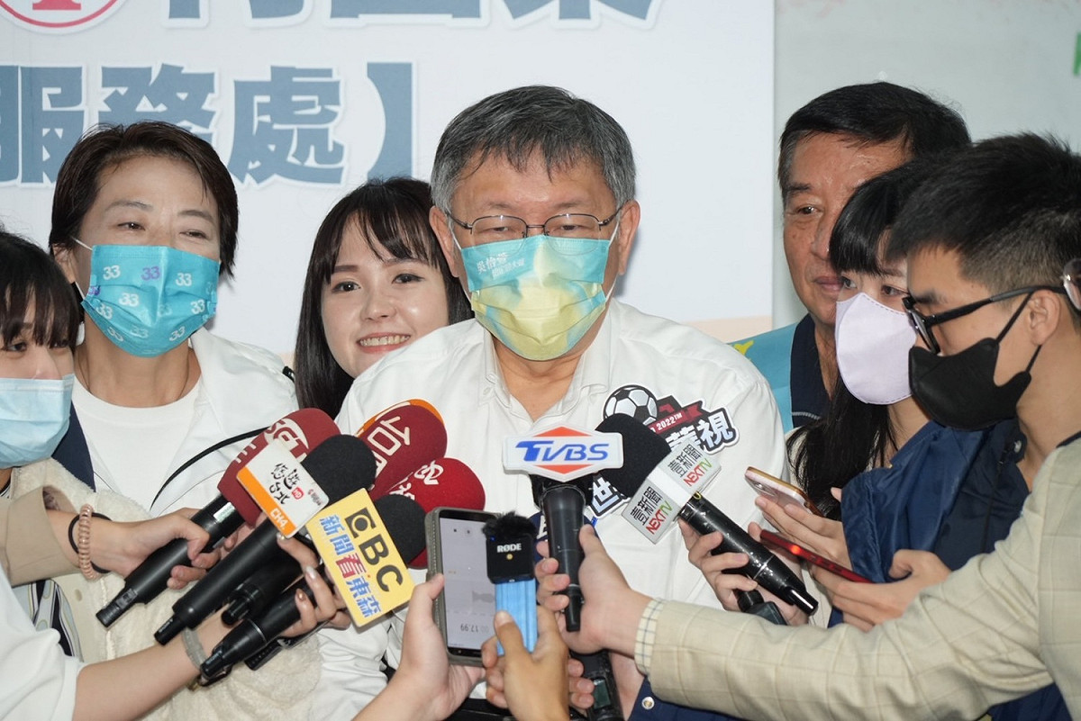 台北市長柯文哲一早解釋「黑道議長說」，坦承發言不精確，「地圖砲開太多」。 圖：台北市政府提供