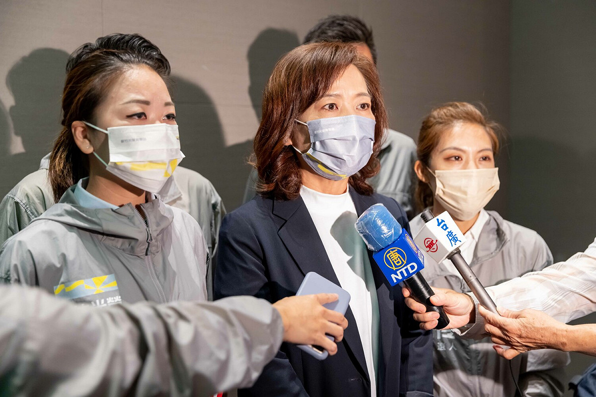 沈慧虹今（30）日表示，馬英九對新竹沒有長期的關注、也沒有在此生活，他看不見新竹8年的進步，馬英九唯一說對的就只有「新竹的花生糖很好吃」。 圖：沈慧虹競辦提供