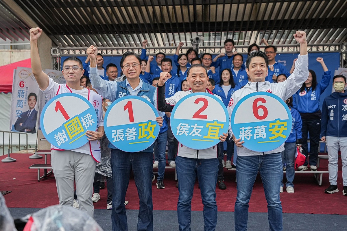 國民黨基隆市長候選人謝國樑、桃園市長候選人張善政、新北市長候選人侯友宜與台北市長候選人蔣萬安（由左到右）。 圖：蔣萬安競總提供
