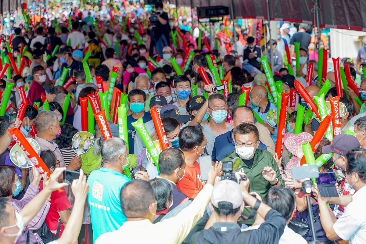 蔡其昌進場時受到熱烈歡迎。 蔡其昌競選總部/提供