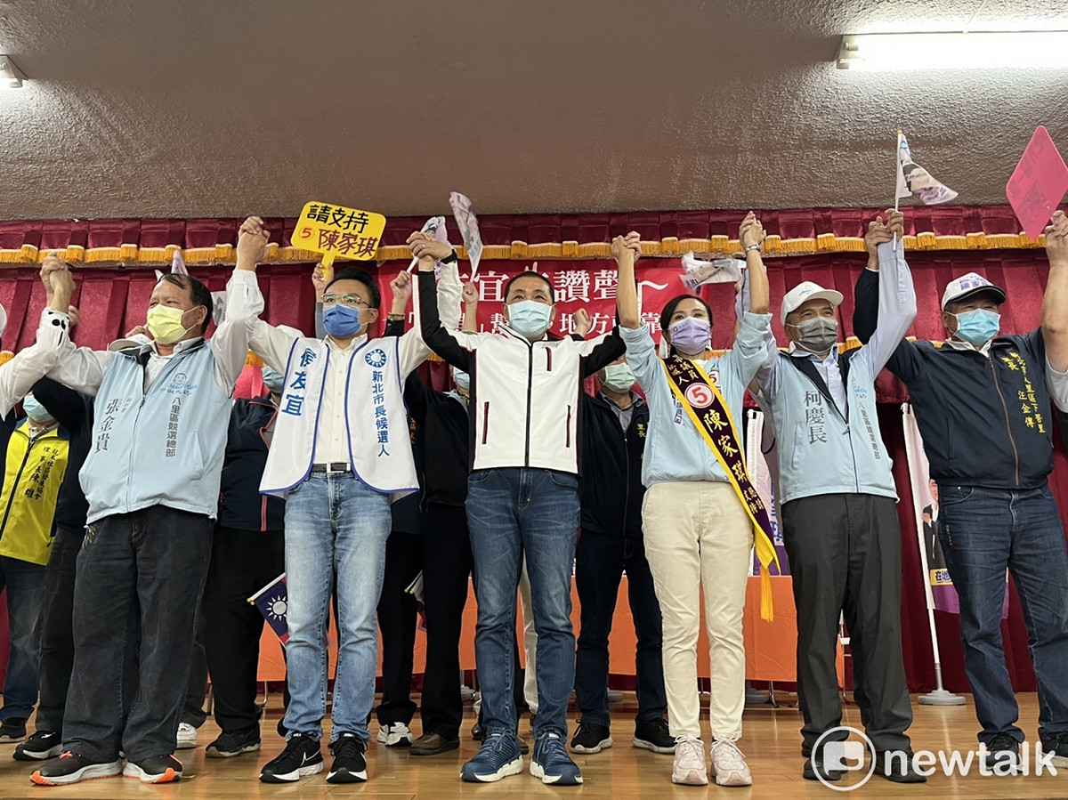 侯友宜幫新北市議員候選人陳家琪站台。 圖：林昀真/攝