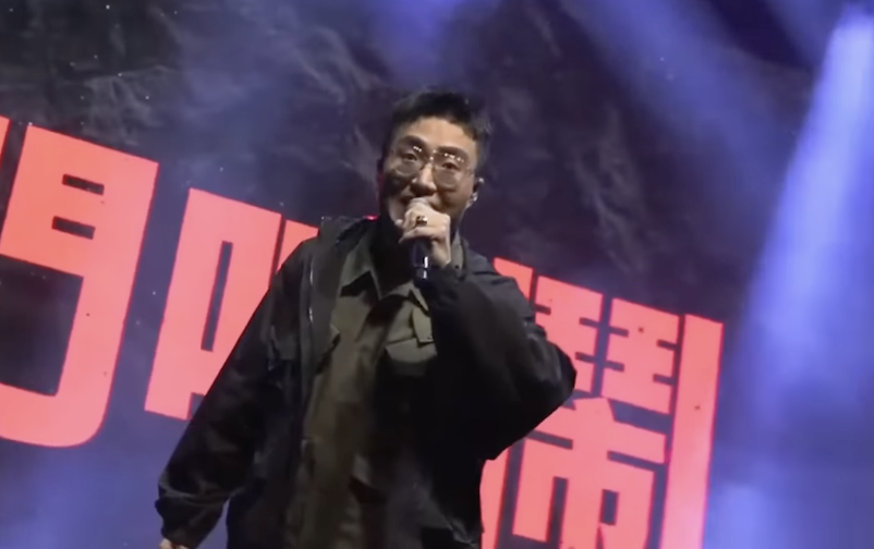 網紅黃大謙為業配親自寫歌，超有誠意讓網友驚艷。 圖：翻攝自走鐘獎YT頻道
