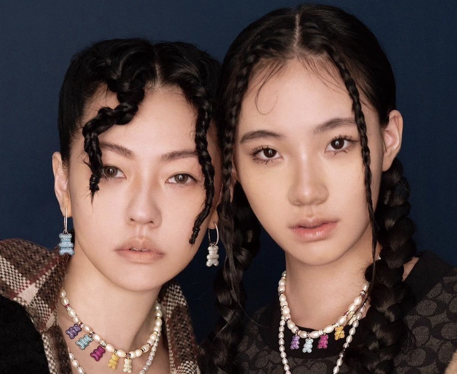 小S和二女兒Lily合體拍攝雜誌《ELLE》封面。 圖：翻攝自Lily IG