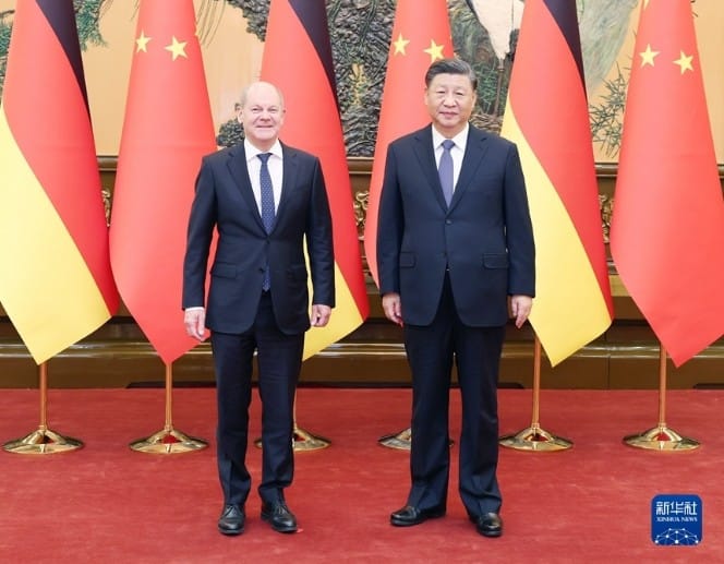 德國總理蕭茲（Olaf Scholz）今（4）天出訪中國，並和中共總書記習近平會面。 圖：翻攝新華網
