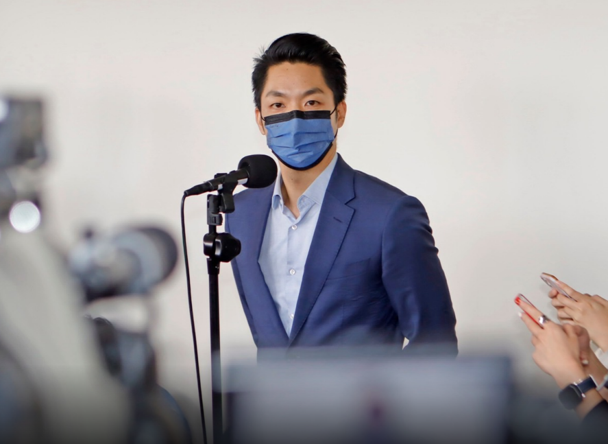 蔣萬安今在立法院接受媒體訪問。 圖：蔣萬安辦公室提供