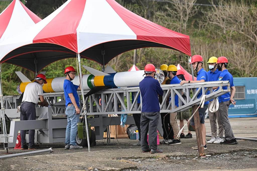 成大團隊將於8日在屏東旭海發射探空火箭。 圖：國家太空中心提供