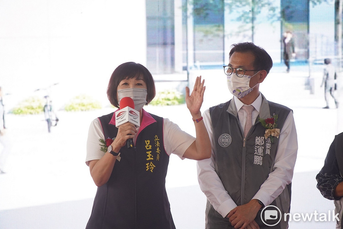 呂玉玲不滿平鎮居民不是次等公民，為何不能有大車站。 圖：林昀真／攝