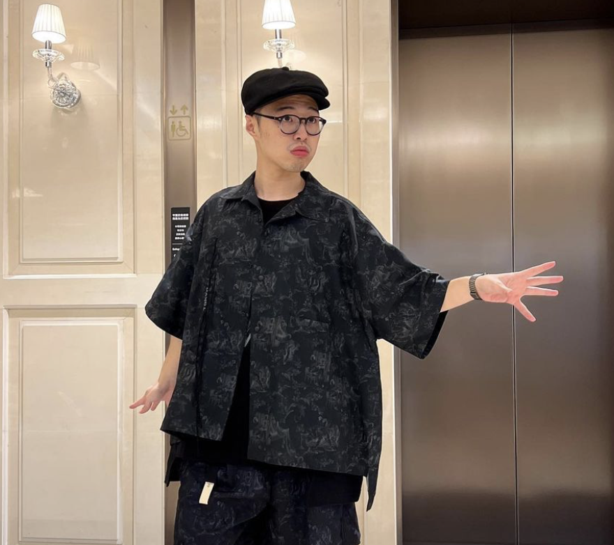 High咖(邱志恒)近日公開脫離母胎單身。 圖：翻攝自邱志恒IG