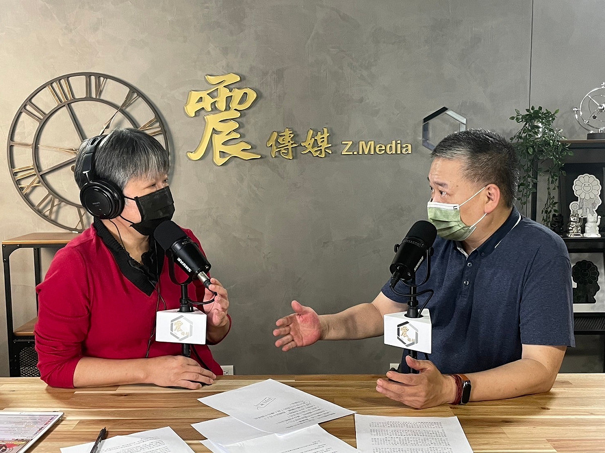 前親民黨文宣部副主任吳崑玉今（10）日接受網路節目專訪。 圖：《震傳媒》提供
