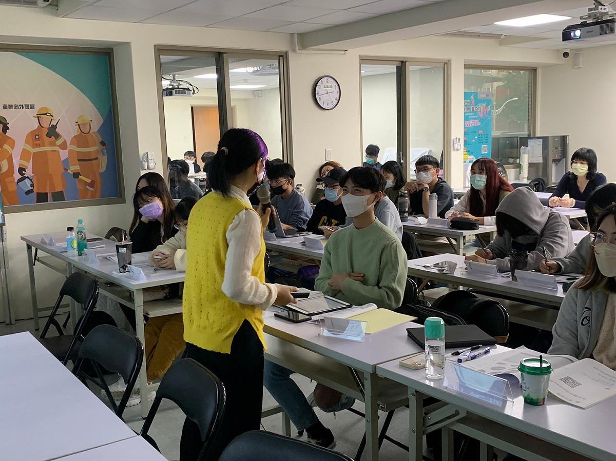 社團募款力課程，引領學員如何有效為社團募款。 圖：新北市青年局提供
