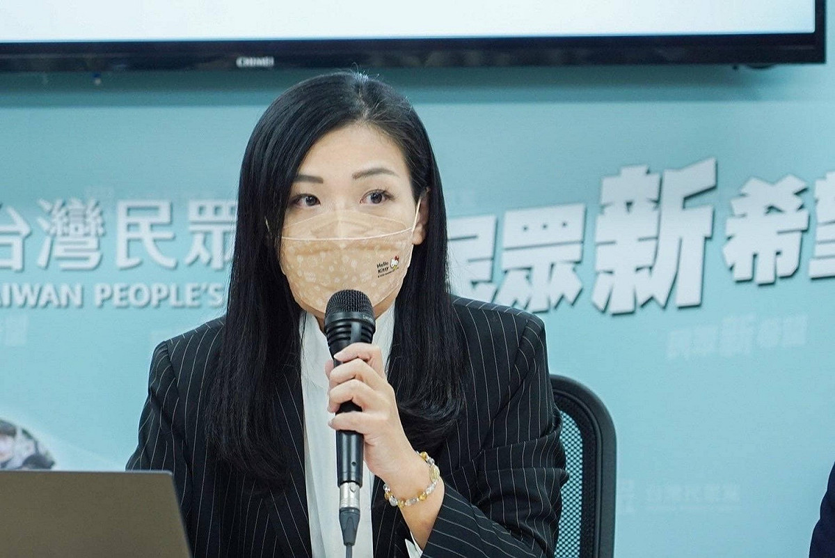 民眾黨新竹市長候選人高虹安醜聞纏身，辦公室內的公積金還涉及詐領助理費爭議，形象重挫。 圖：翻攝自高虹安臉書