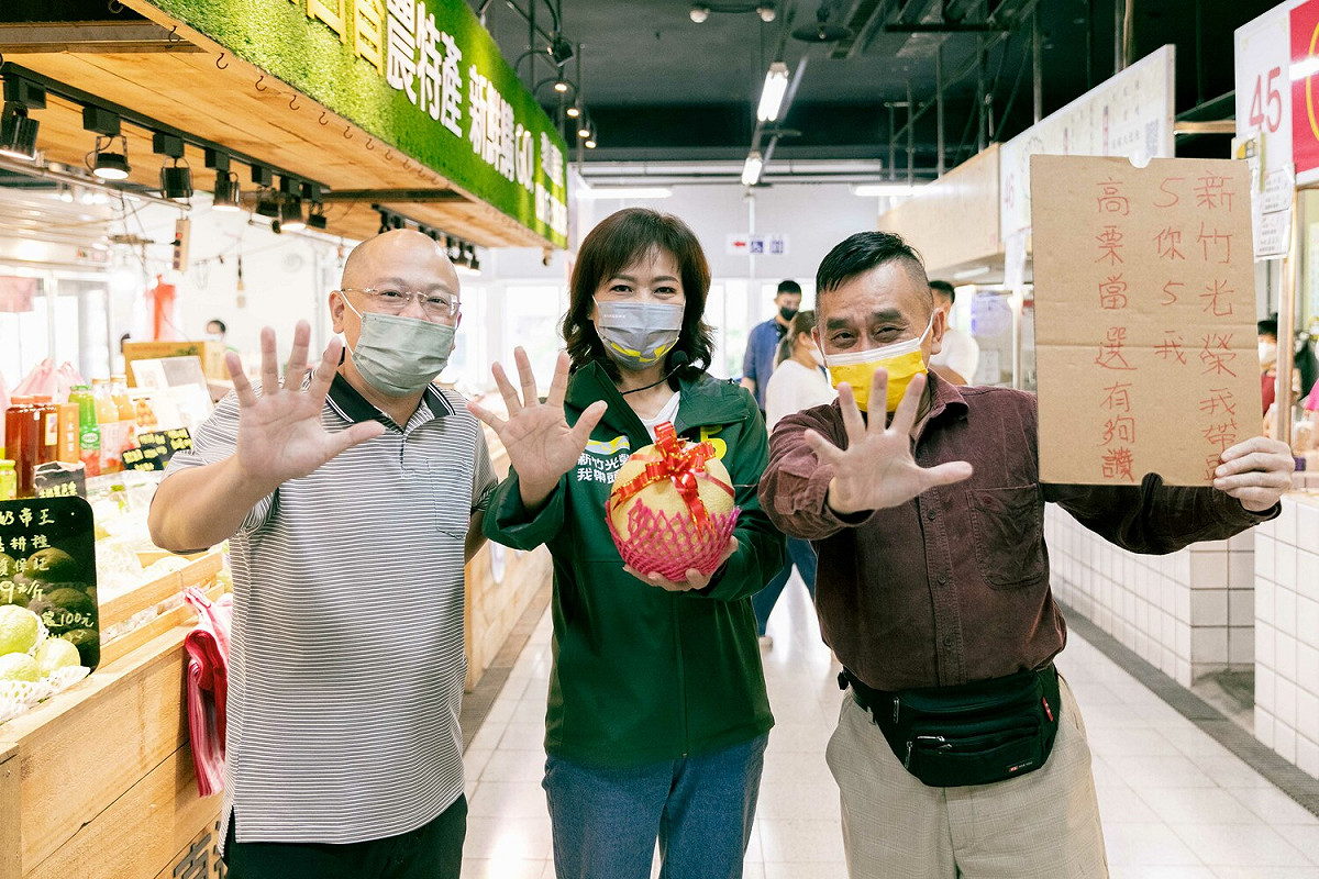 沈慧虹強調，身為市長，品格與操守最爲重要，高面對這麼多爭議，沒有悔意、沒有歉意，這樣的道德標準和態度，實在沒有資格擔任新竹市長。 圖：沈慧虹競辦提供