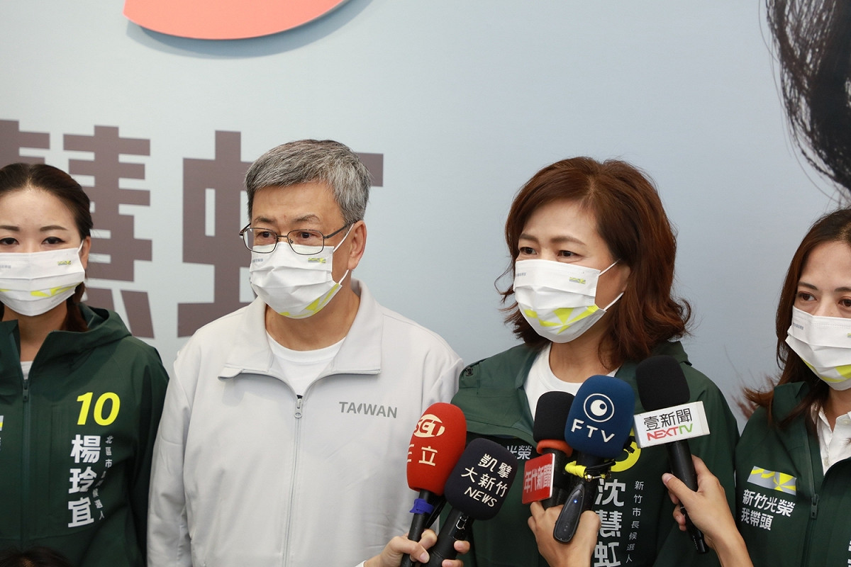 針對高虹安同框郭台銘宣傳短片遭質疑合成，沈慧虹批評，一個負責任的政治人物，提出政策時必然要提出財政來源，如果都說不清楚，這也是另一種詐騙。 圖：沈慧虹辦公室提供
