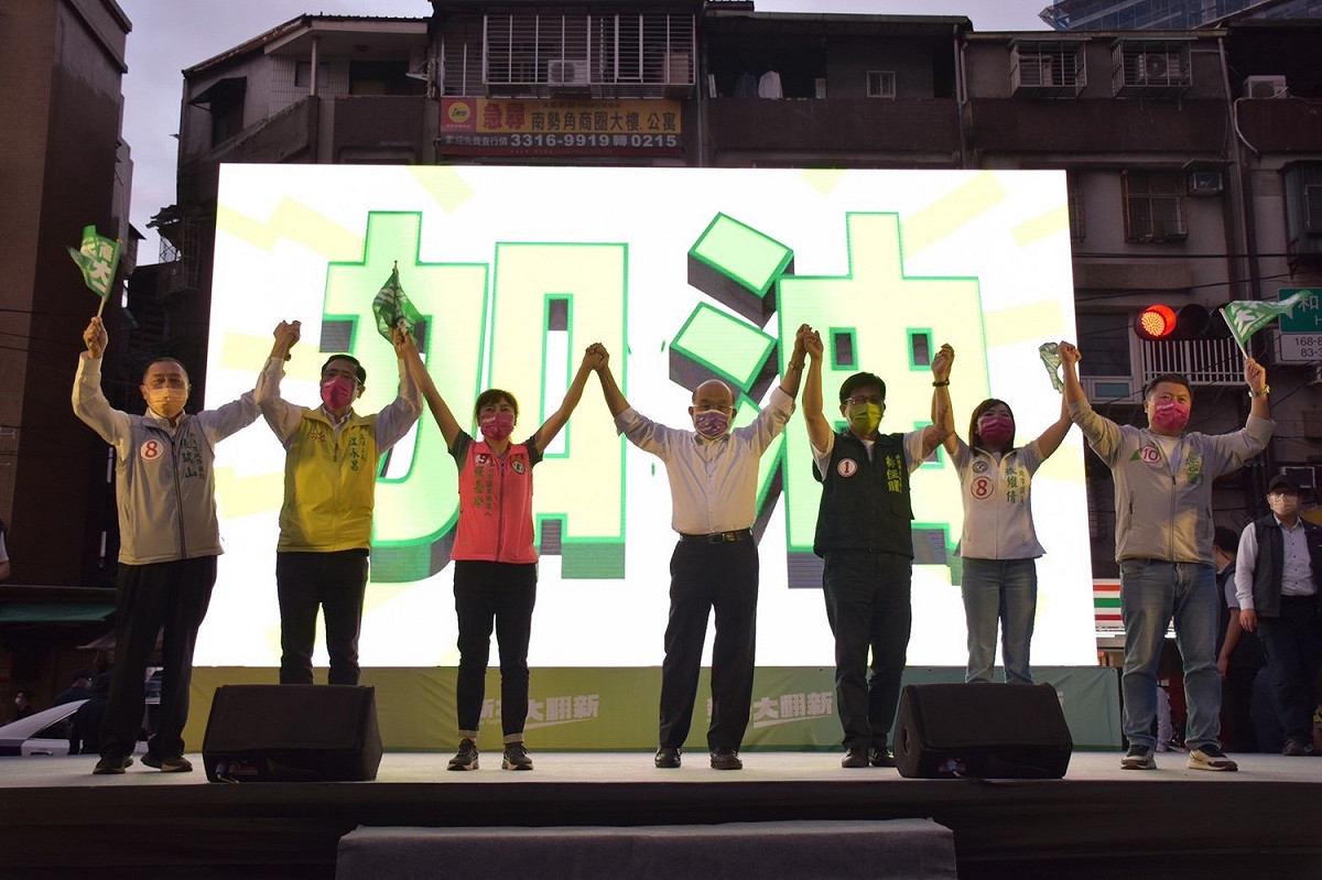 行政院長蘇貞昌、經濟部長王美花、基隆市長林右昌和立委江永昌到場助陣推薦林佳龍及三位民進黨市議員候選人張維倩、張嘉玲、張志豪。 圖：江永昌辦公室提供