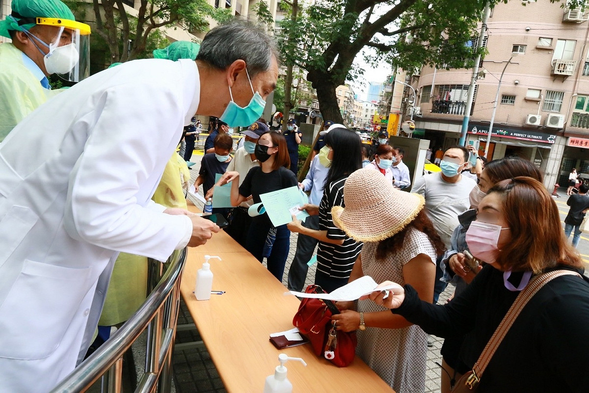 今(31)日公布國內新增25,755例COVID-19確定病例。（示意圖） 圖：新北市衛生局／提供
