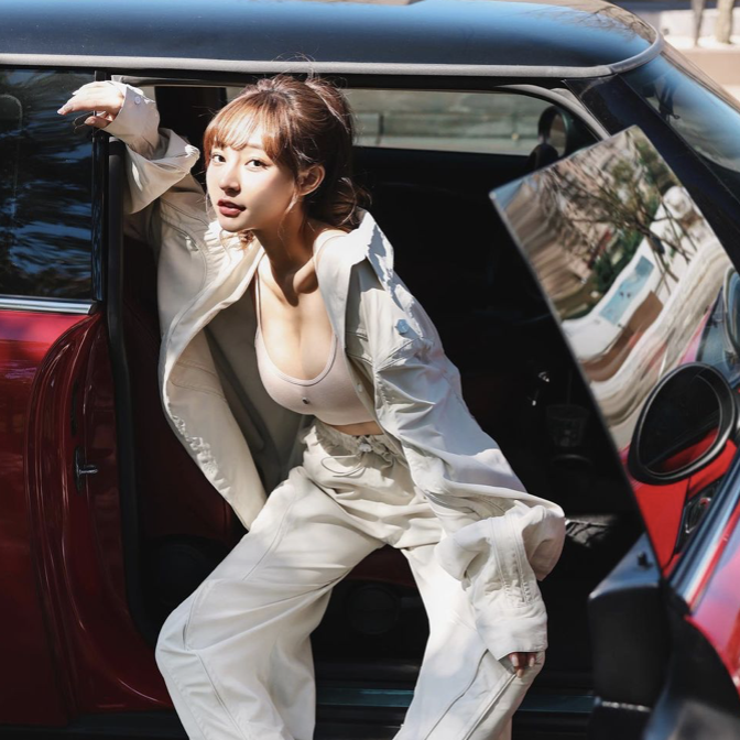 「流量女神」林襄於節目《全明星運動會》中公開「身材密碼」。 圖：翻攝自林襄IG