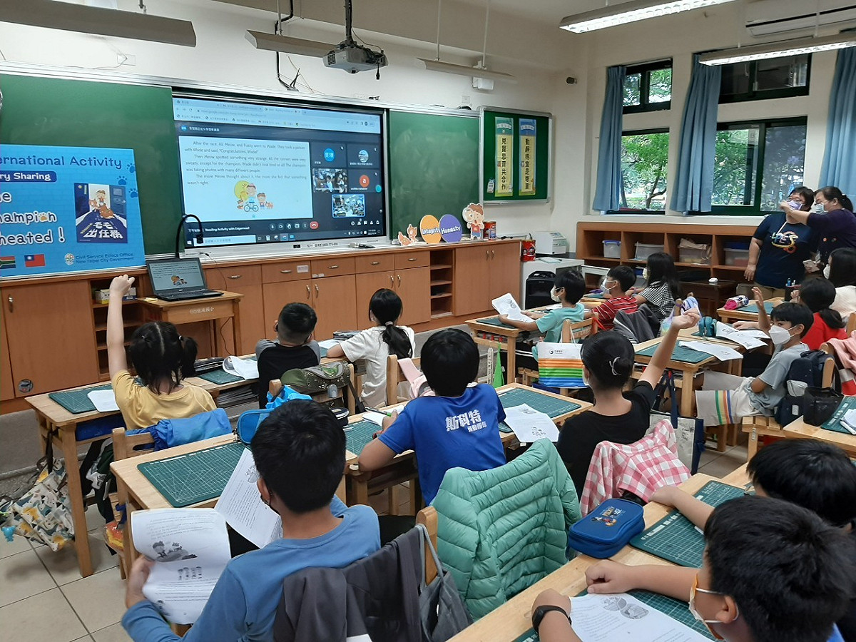 兒權小組委員會提案，政府應強化學校全民國防課程及校園內演習扎實度。（示意圖） 圖：新北市政府提供