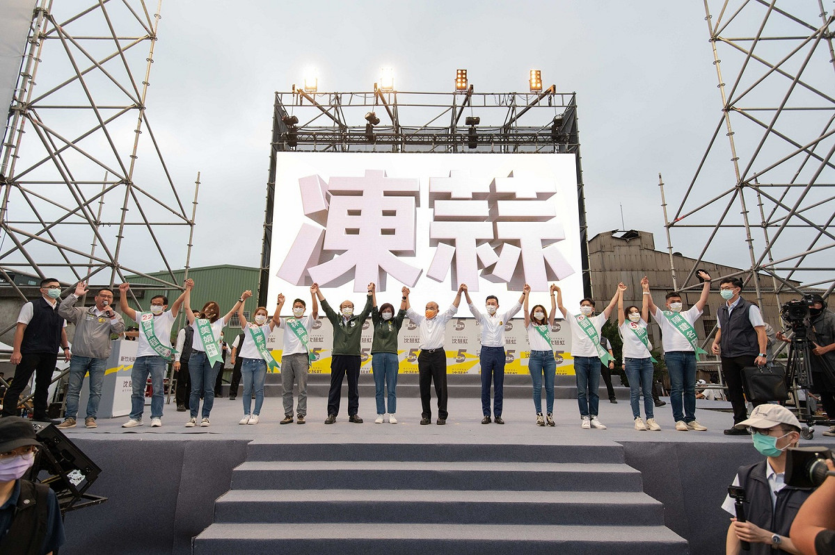 沈慧虹今（19）日舉辦「顧新竹、5幸福」香山大團結造勢。 圖：取自林智堅臉書