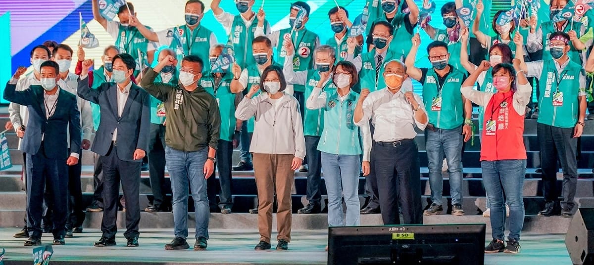 蔡英文率府院黨高層力挺蔡其昌。 圖：蔡其昌競選總部/提供