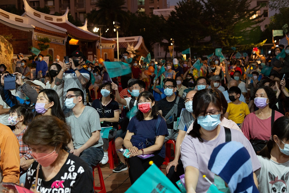 支持者湧入北屯民俗公園。 台灣民眾黨/提供