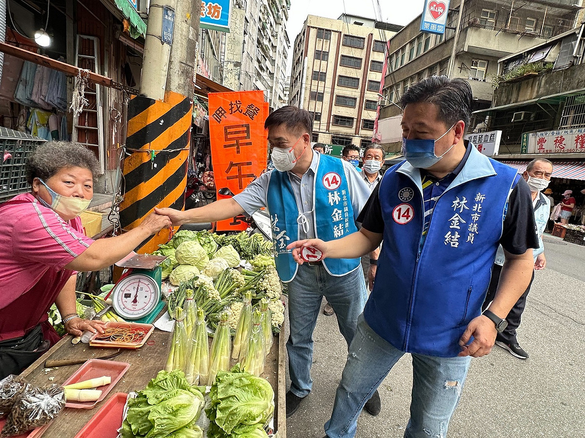 林金結表示，心情很緊張，希望鄉親肯定他的努力，能把票投出來。 圖：林金結辦公室提供