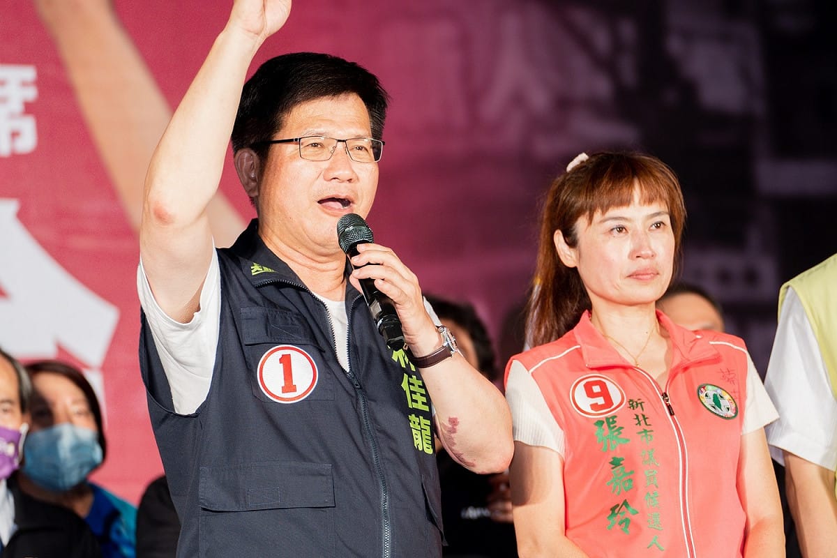 林佳龍表示，要能夠拉票付諸行動最重要，請大家為張嘉玲打電話催票，讓總統蔡英文2020年在中和區拿到49.85%得票率的得票數在中和區開出，那麼張嘉玲一定能夠當選。 圖：林競辦提供(資料照)