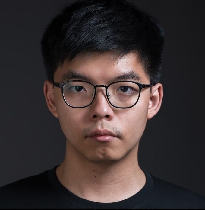 前香港眾志秘書長黃之鋒涉顛覆國家政權罪，被判4年8個月有期徒刑。 圖:翻攝自黃之鋒臉書