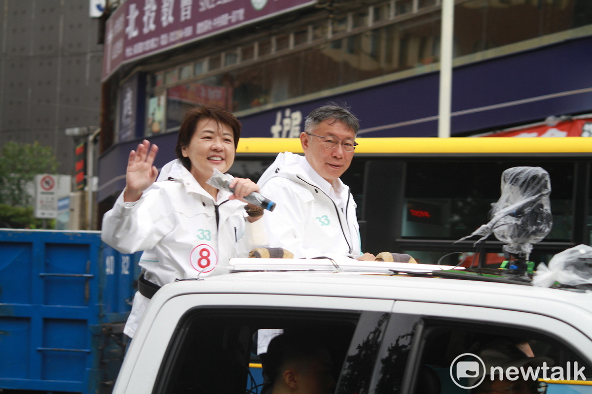 民眾黨主席柯文哲、無黨籍台北市長候選人黃珊珊。 圖：周煊惠 / 攝