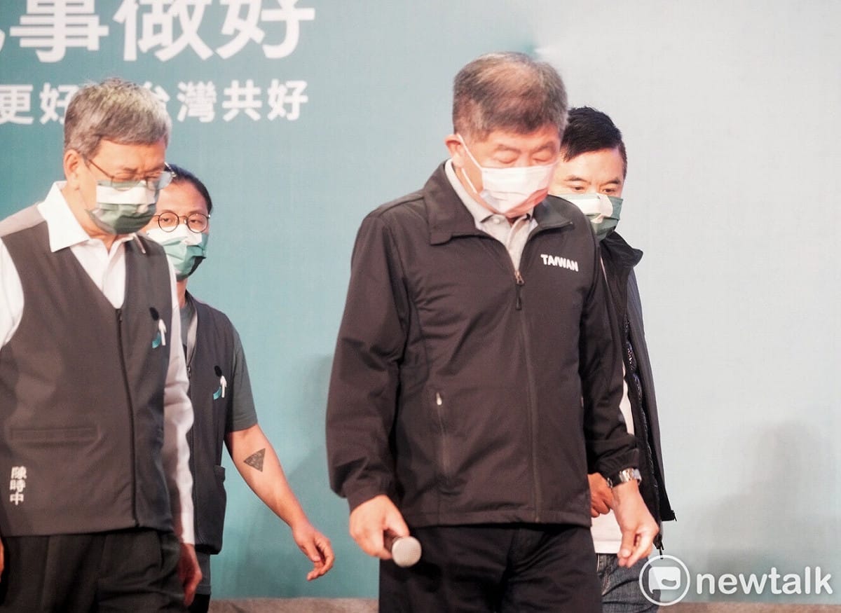 民進黨台北市長候選人陳時中今（26）晚19時左右出面宣布落敗。 圖：張良一/攝 （資料照）