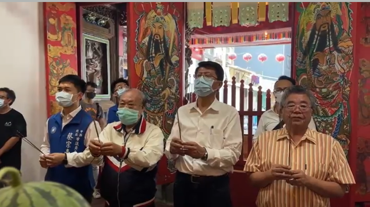 國民黨議員謝龍介將展開連續 7 天謝票行程，計畫跑遍台南 37 區大廟。 圖:翻攝自謝龍介臉書