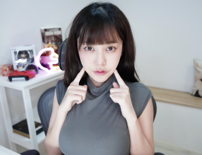 網紅孫安佐女友「麻姬兔」平時穿衣風格性感。 圖：翻攝自麻姬兔IG