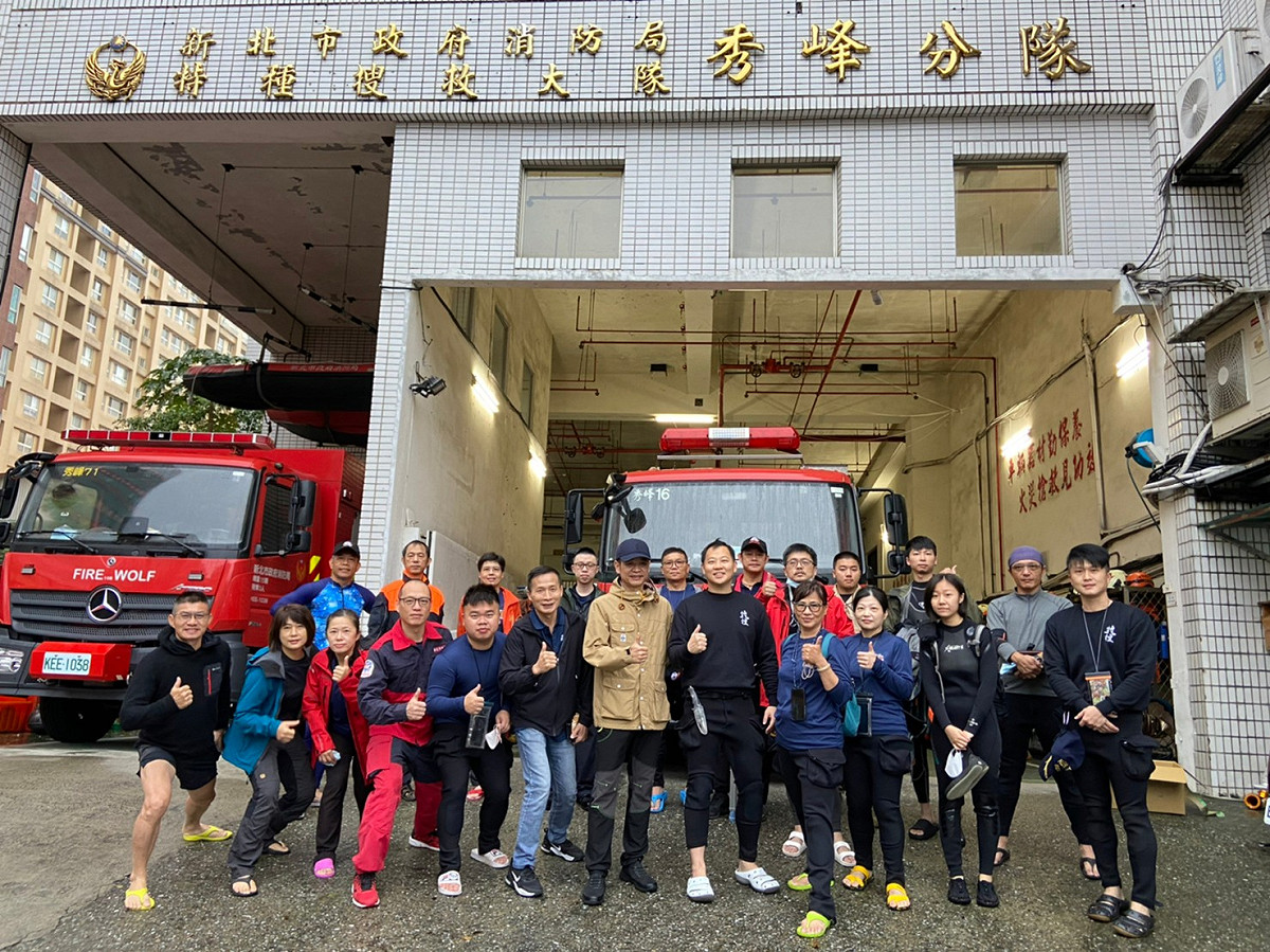 新北市消防局長黃德清說：「未來我們仍會不斷致力於提升消防局溪谷搜救的能力，讓民眾於山水活動時更有保障。」 圖：新北市消防局提供