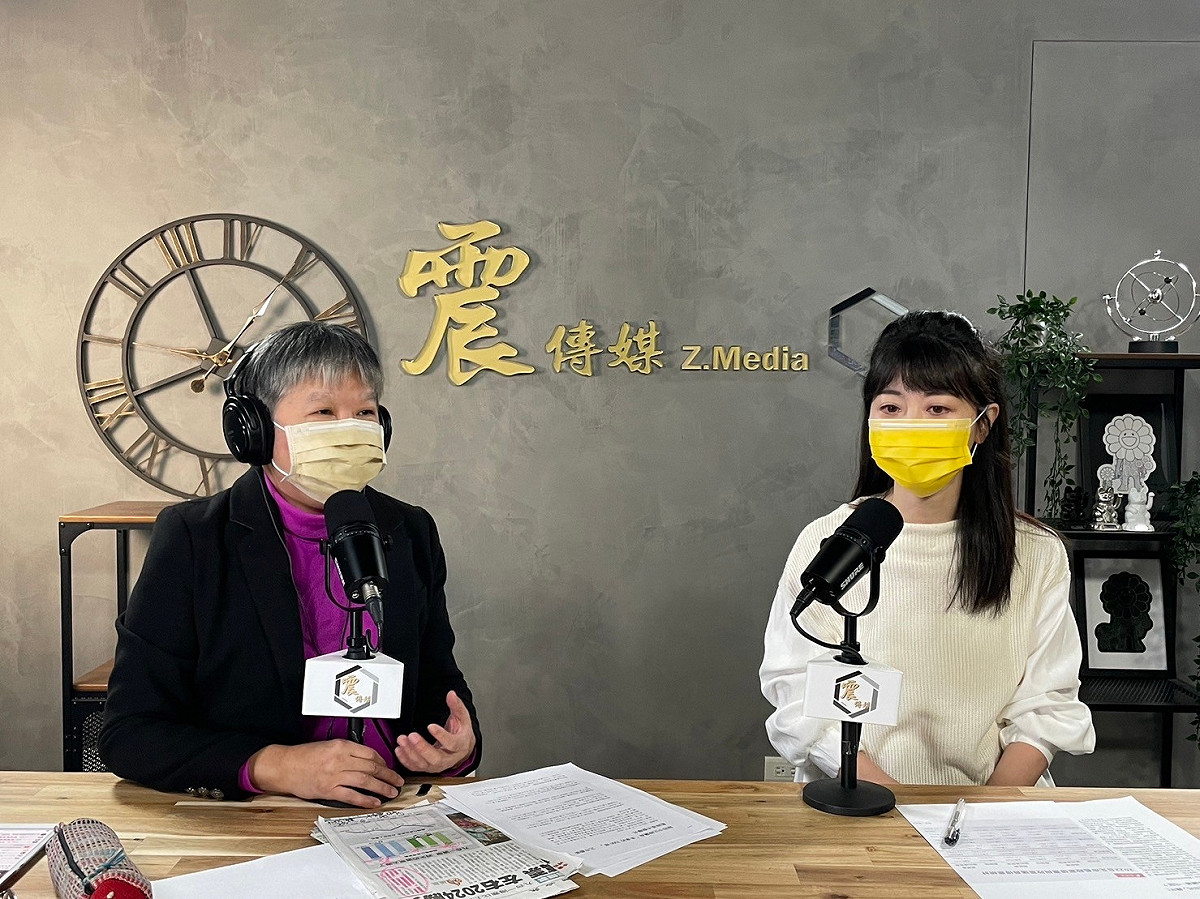 高嘉瑜接受資深媒體人黃光芹網路節目《新聞不芹菜》專訪。 圖：震傳媒提供