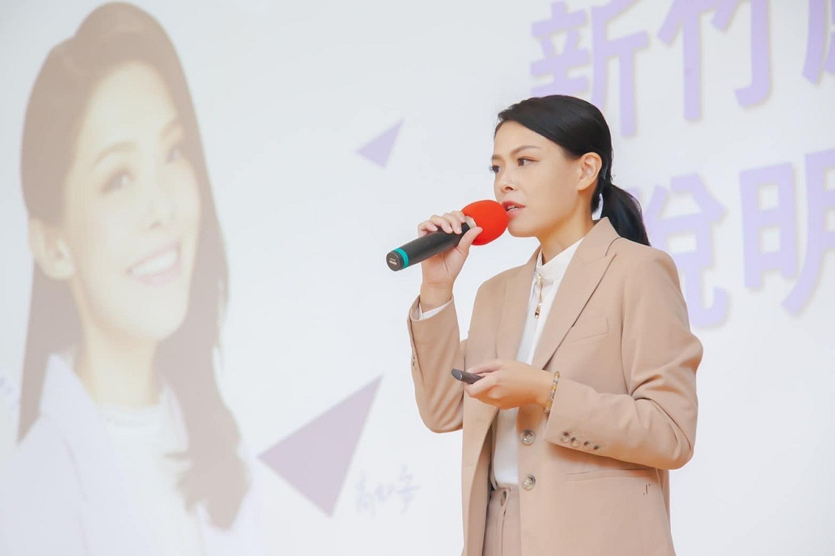 律師黃帝穎批高虹安在三個案件齊發的狀況下，還發聲明自比浩鼎案，根本鬼扯。 圖：取自高虹安臉書（資料照）
