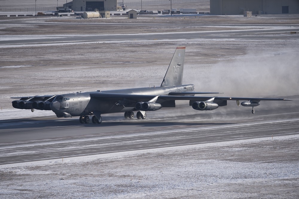美軍B-52戰略轟炸機，傳將長期以「輪換」方式在澳洲部署。 圖：翻攝DVIDS