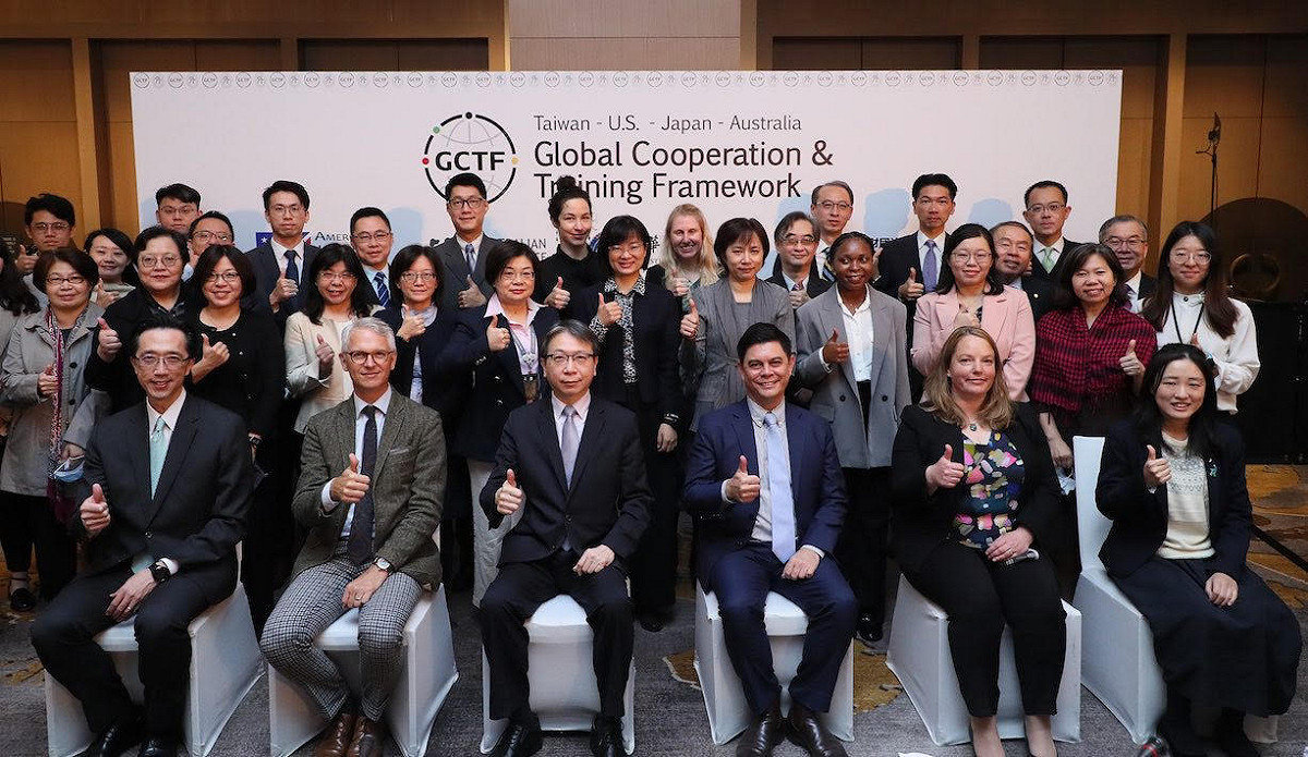 GCTF台美日澳正式夥伴及出席聯合委員會會議的我政府部門及非政府夥伴合影。 圖：外交部／提供