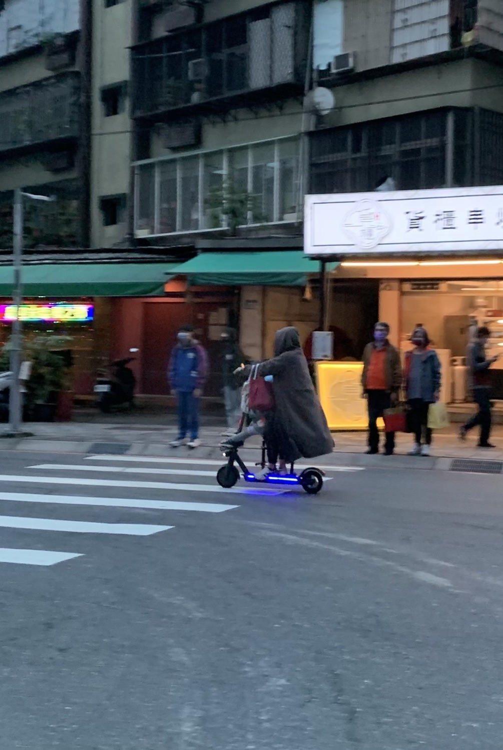 電動滑板車。 圖：新北市交通局提供