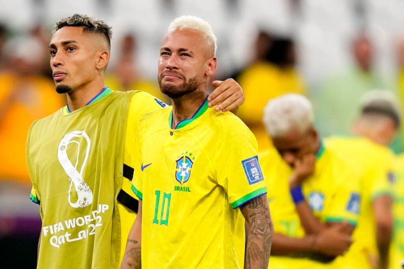 巴西出局，內馬爾(Neymar)難過哭泣。 圖：達志影像／美聯社