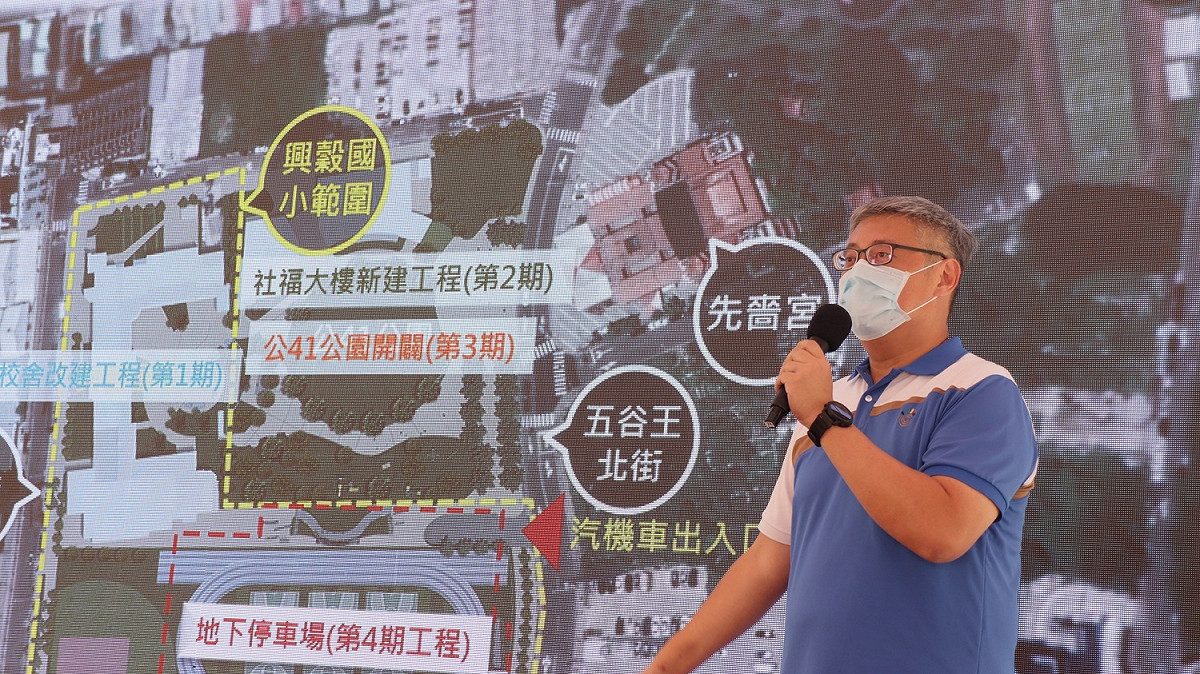 新工處長王益翔因任內督辦多項重要工程有亮眼成果，在本次金質獎榮獲「個人貢獻獎」的肯定。 圖：新北市工務局提供