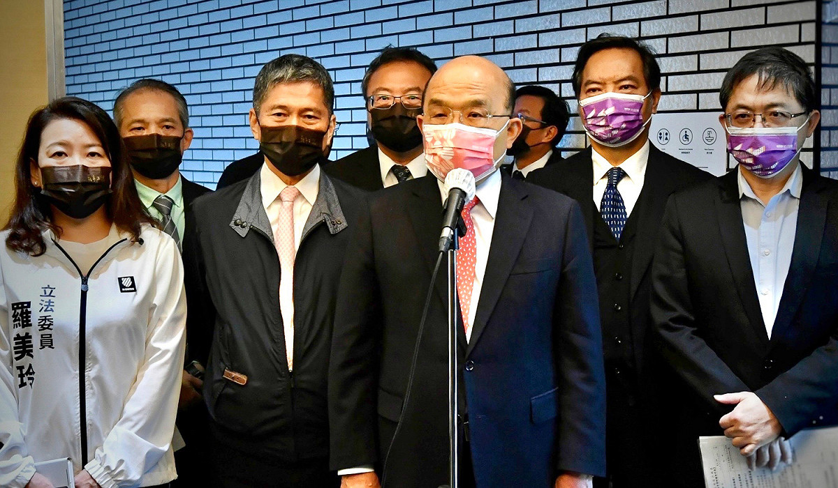 行政院長蘇貞昌11日出席「2022國家工藝成就獎頒獎典禮」 圖：行政院提供