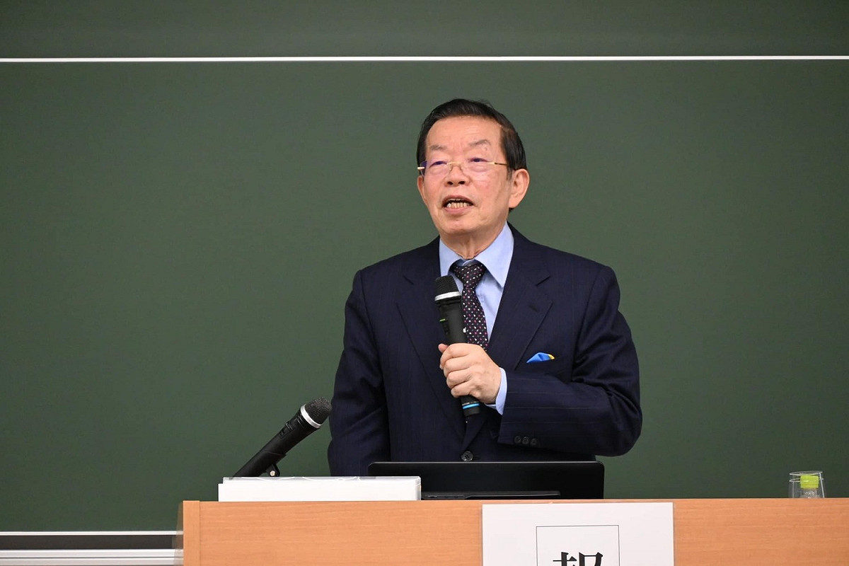 謝長廷針對蘇嘉全指出可將中禁品銷往日本一事認為，需要靠東西本身的品質，硬是要靠人情也是有限。 圖：翻攝謝長廷臉書(資料照片)
