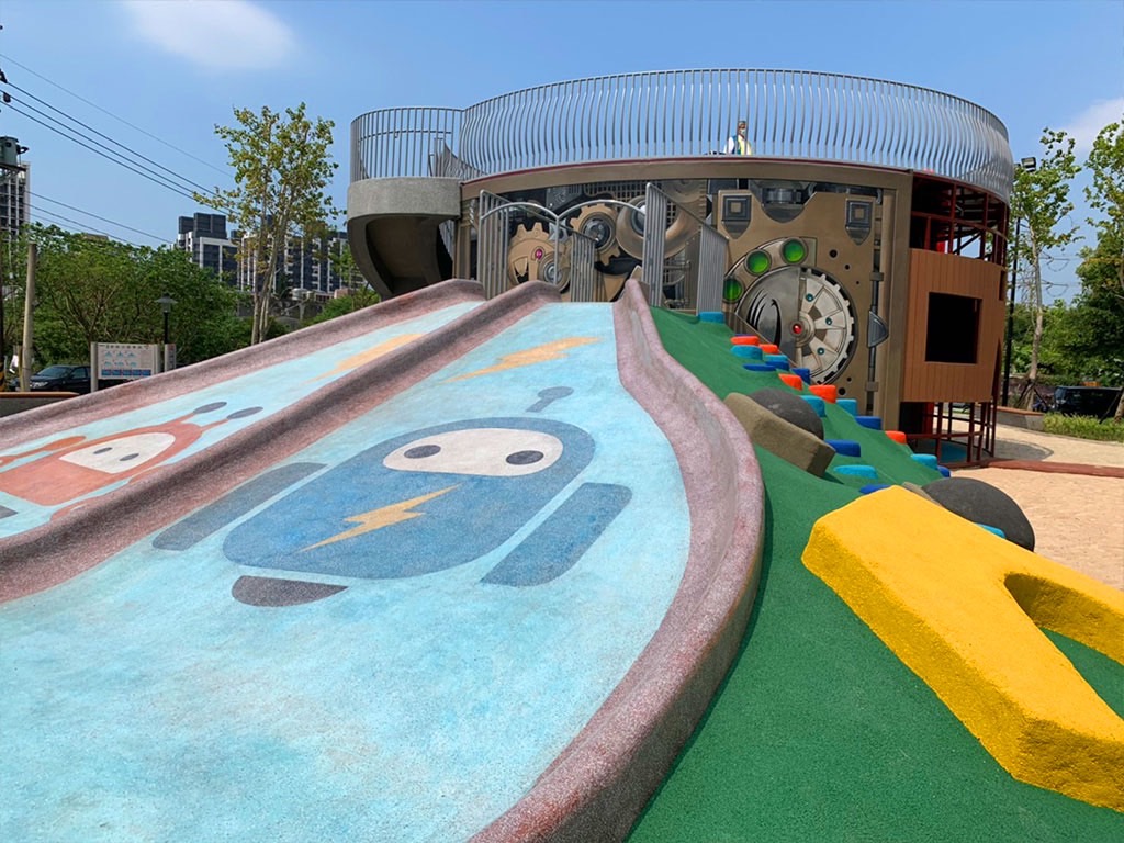 鳳鳴公兒二公園為機器人主題公園。 圖：新北市景觀處提供