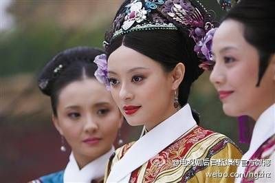 2011年清朝古裝宮廷電視劇《後宮甄嬛傳》，改編自流瀲紫的同名網路小說，過了11年依舊熱播。 圖／翻攝後宮甄嬛傳微博