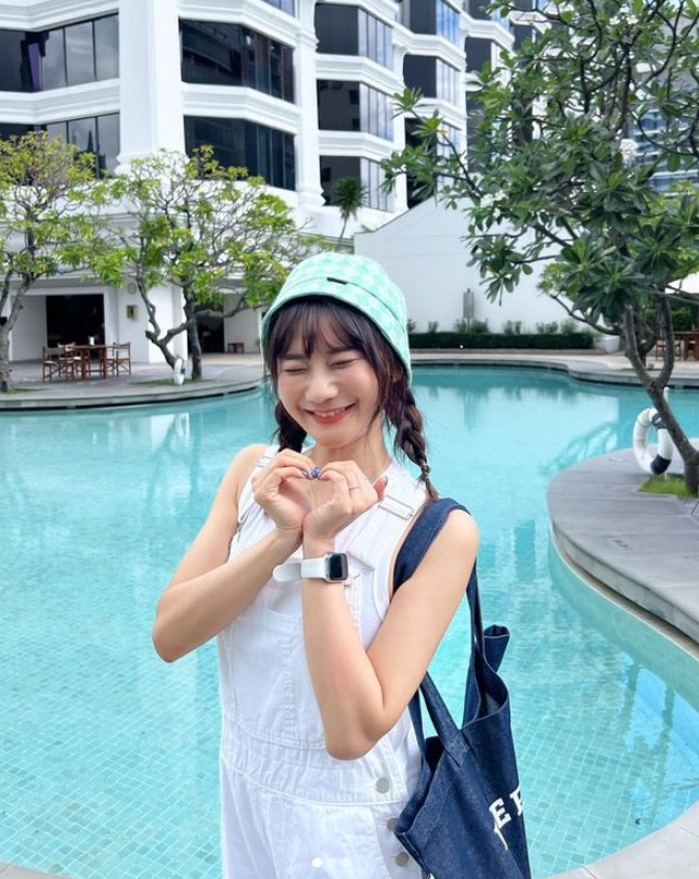 愛莉莎莎也在瘋世足。 圖：翻攝自愛莉莎莎IG